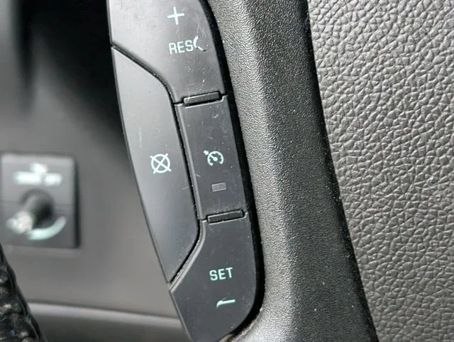 2021 Chevrolet Express Cargo Work Van - Photo 18