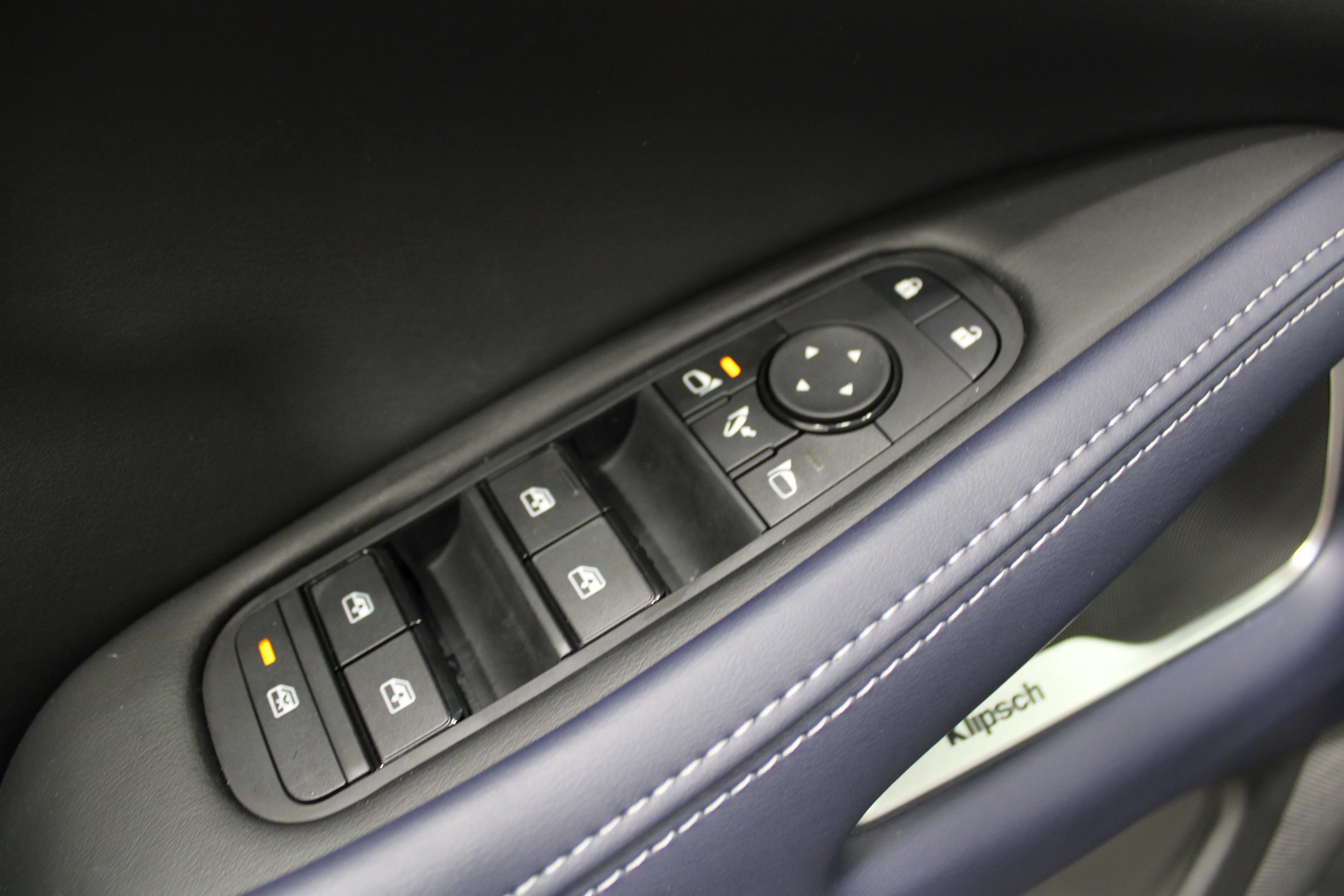 2027 INFINITI QX60 Sport - Photo 7