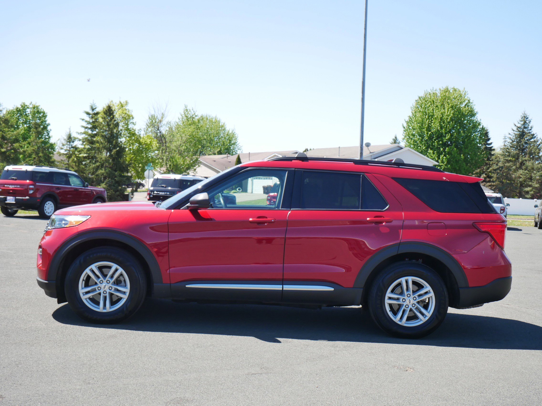 Certified 2022 Ford Explorer XLT with VIN 1FMSK8DHXNGB24501 for sale in Hastings, Minnesota