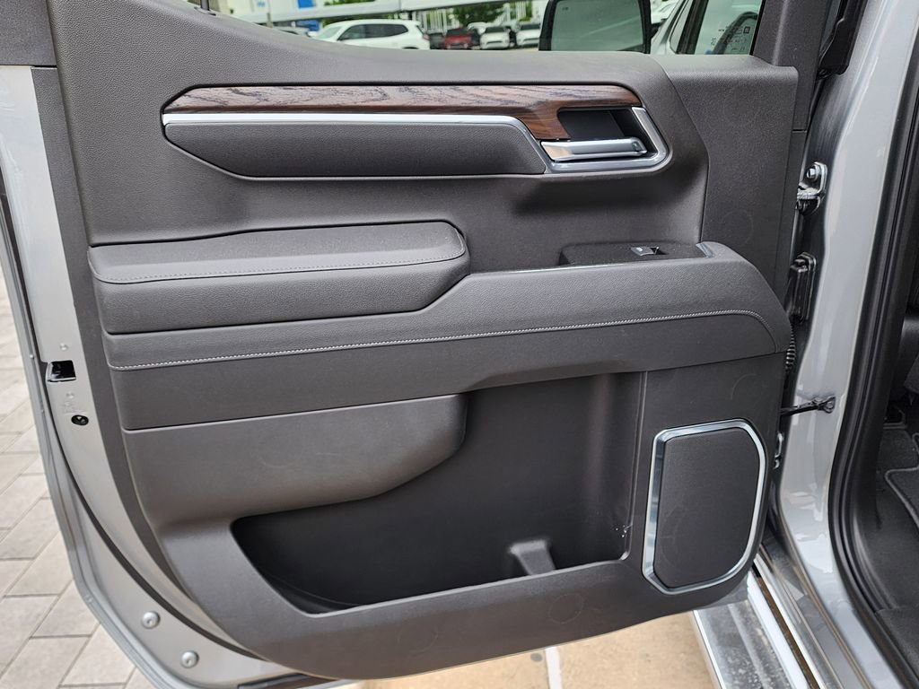 2026 GMC Sierra 1500 SLT - Photo 42