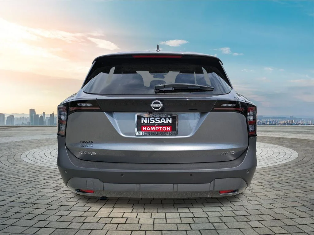 Certified Used 2025 Gun Metallic Nissan SV image 6