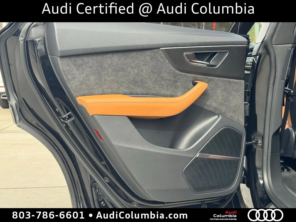 Used 2022  Audi 4.0T image 24