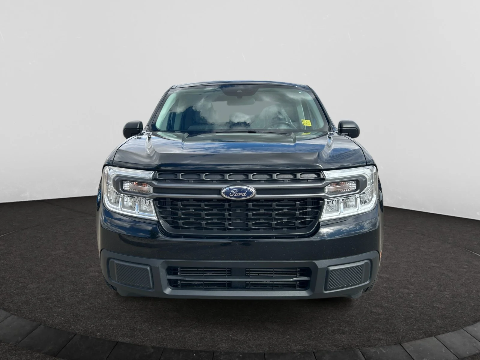 Used 2022 BLACK Ford XLT SuperCrew   AWD image 8
