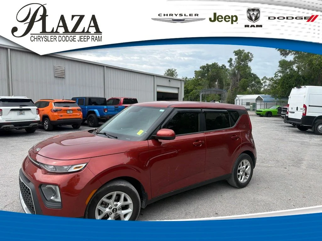 2021 Kia Soul 2.0L S IVT's photo