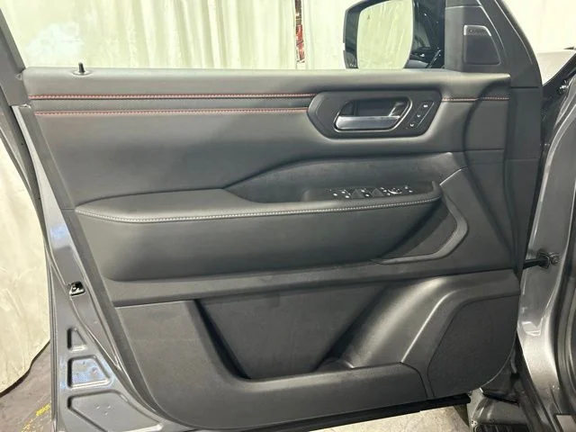 2026 Nissan Armada PRO-4X - Photo 17