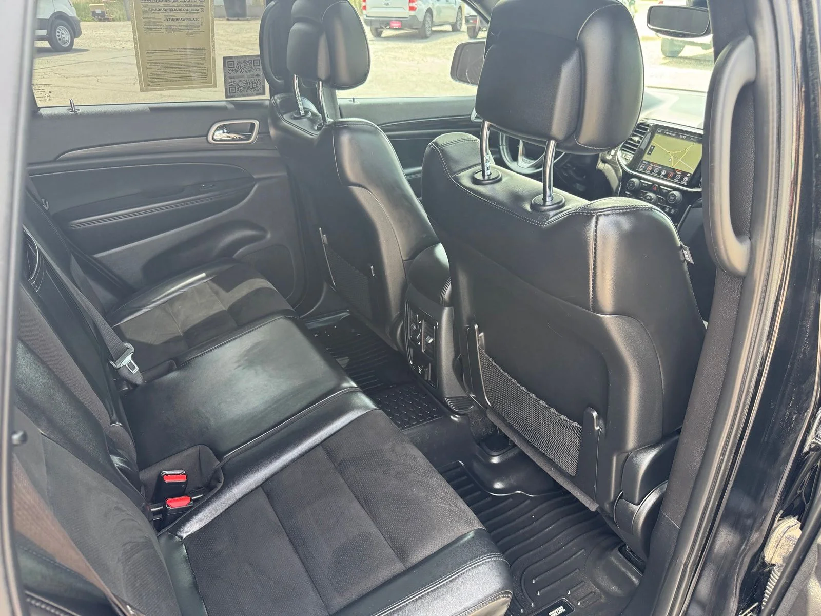 Used 2020 Black Jeep Altitude image 27