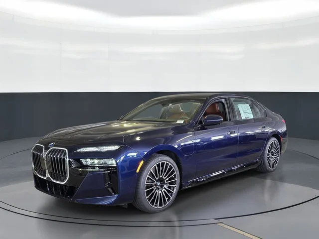 2026 BMW 7 Series 750e xDrive