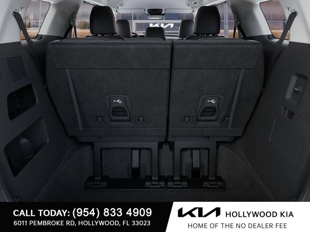 New 2027 Snow White Pearl Kia EX image 19
