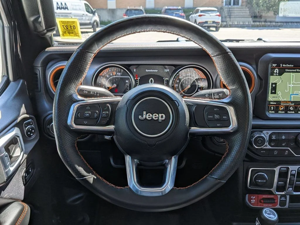 Used 2023 Black Jeep Mojave image 13