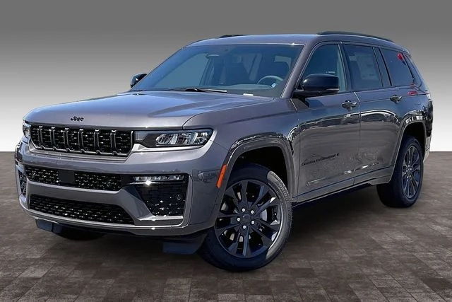 2026 Jeep Grand Cherokee L Limited Reserve 4x4's photo