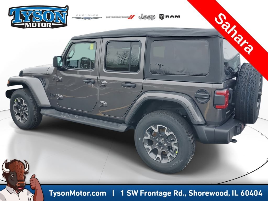 New 2026 Granite Crystal Metallic Clear-Coat Exterior Paint Jeep Sahara image 4