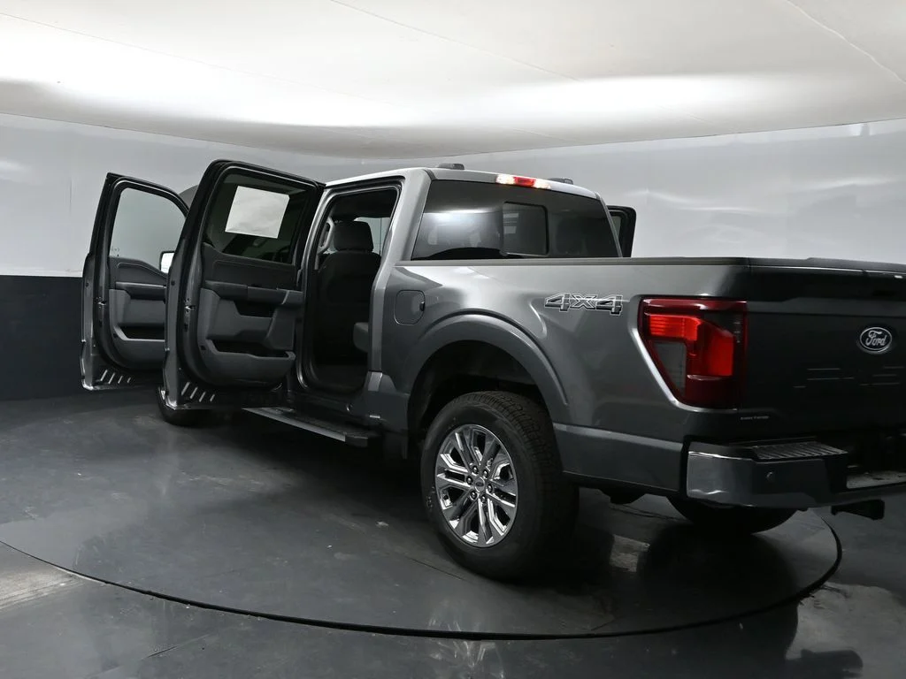 New 2026 Gray Ford XLT image 42