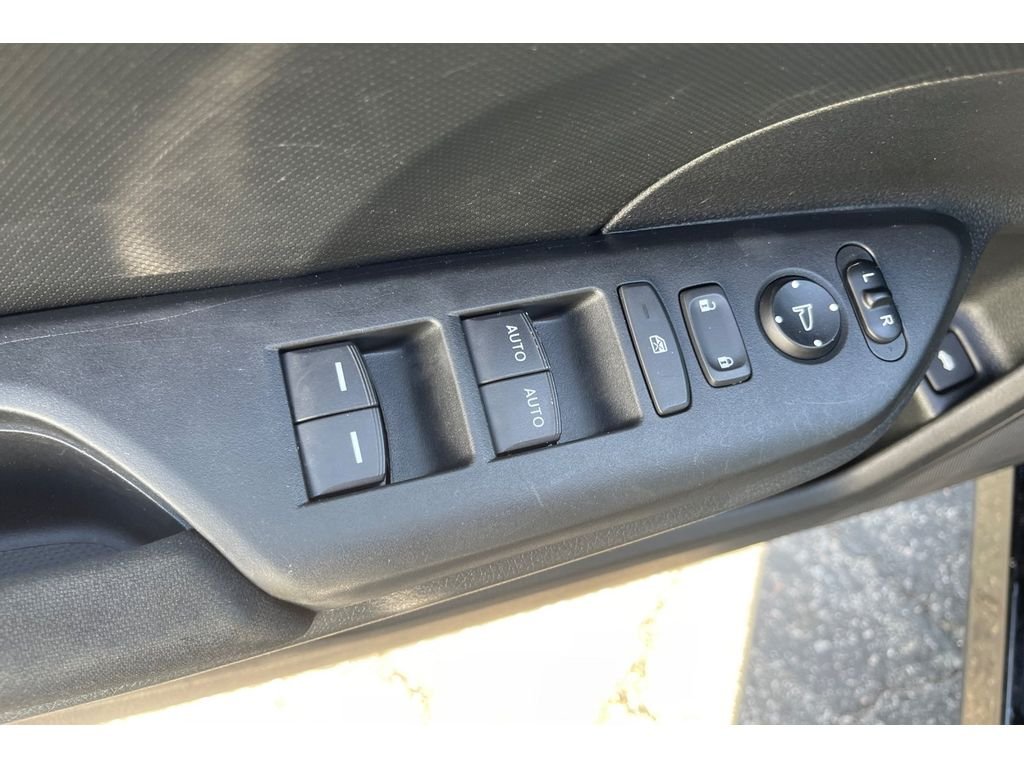 Used 2020 Crystal Black Pearl Honda LX image 12