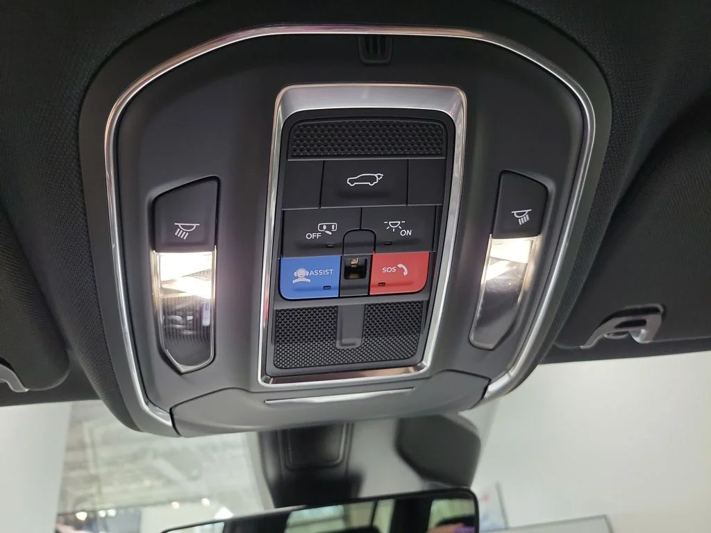 New 2026 Steel Blue Exterior Paint Jeep Limited Altitude image 20