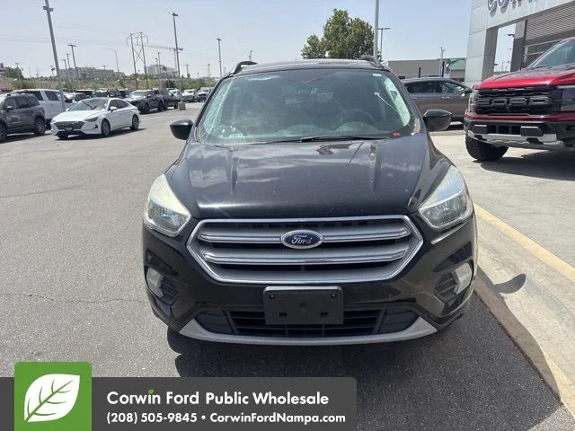 Used 2018 Ford Escape SE with VIN 1FMCU9GD0JUA43547 for sale in Nampa, ID