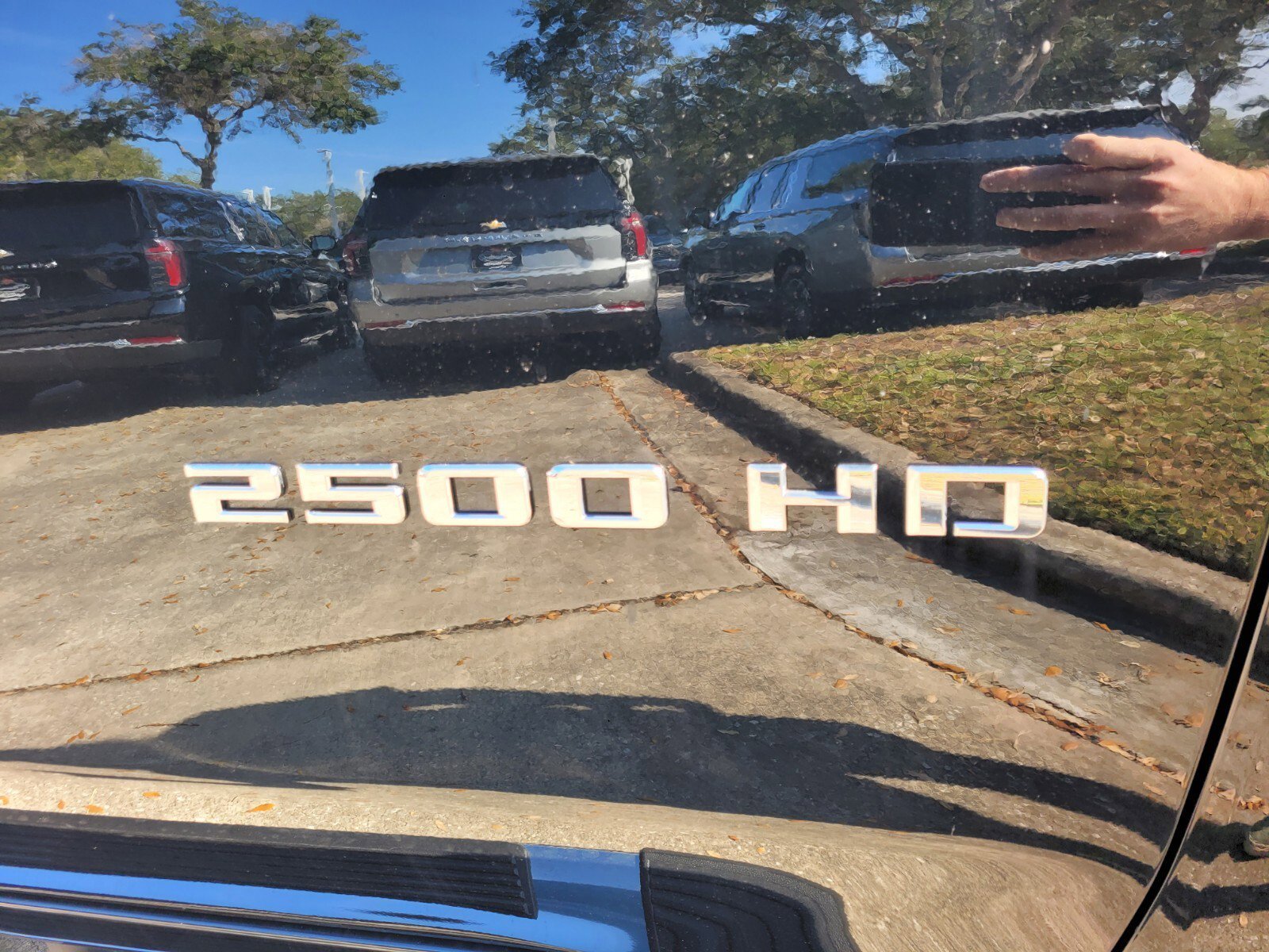 2025 Chevrolet Silverado 2500 HD LTZ - Photo 11