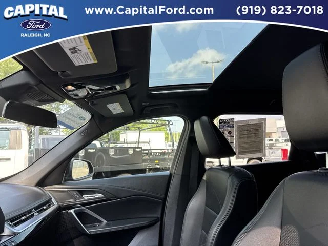 Used 2025 Black BMW xDrive28i image 22