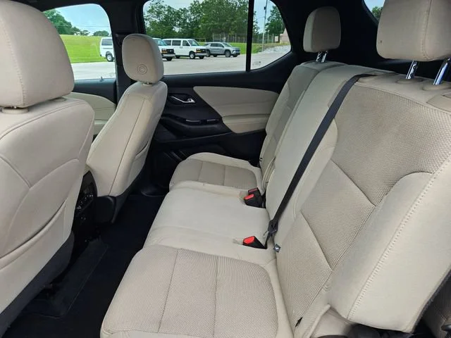 Used 2023 STERLING GRAY METALLIC Chevrolet LS image 25