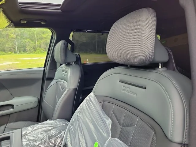 New 2027 Ebony Black Kia X-LINE SX image 18