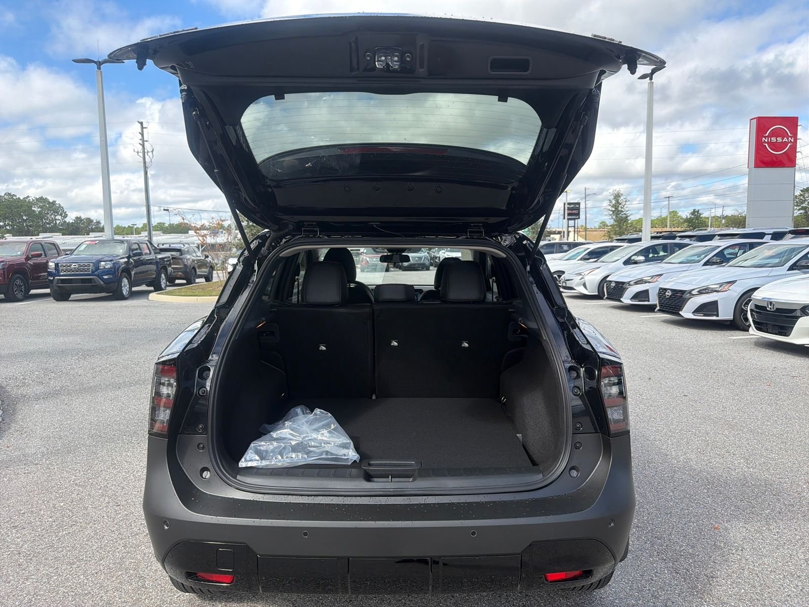 New 2026 Black Nissan SR image 10
