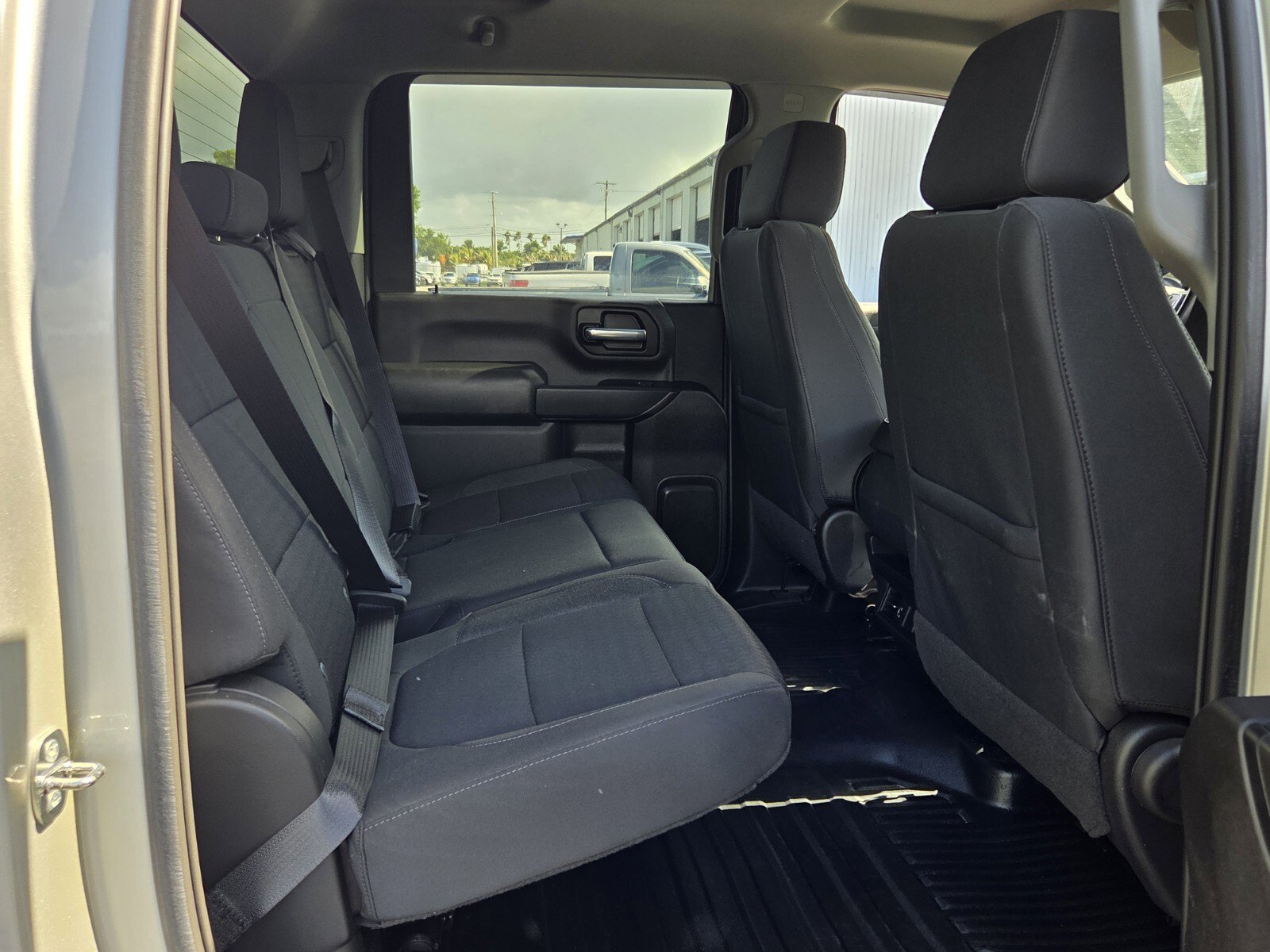 Used 2022 Silver Ice Metallic Chevrolet LT image 16