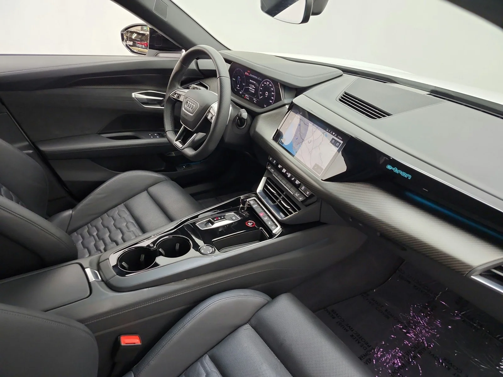 Used 2022 Ibis White Audi Prestige quattro image 18