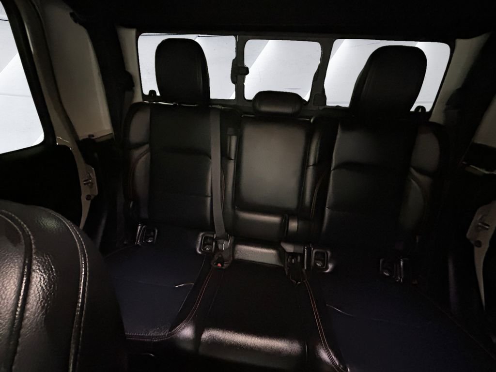 Used 2020 Beige Jeep Mojave image 18