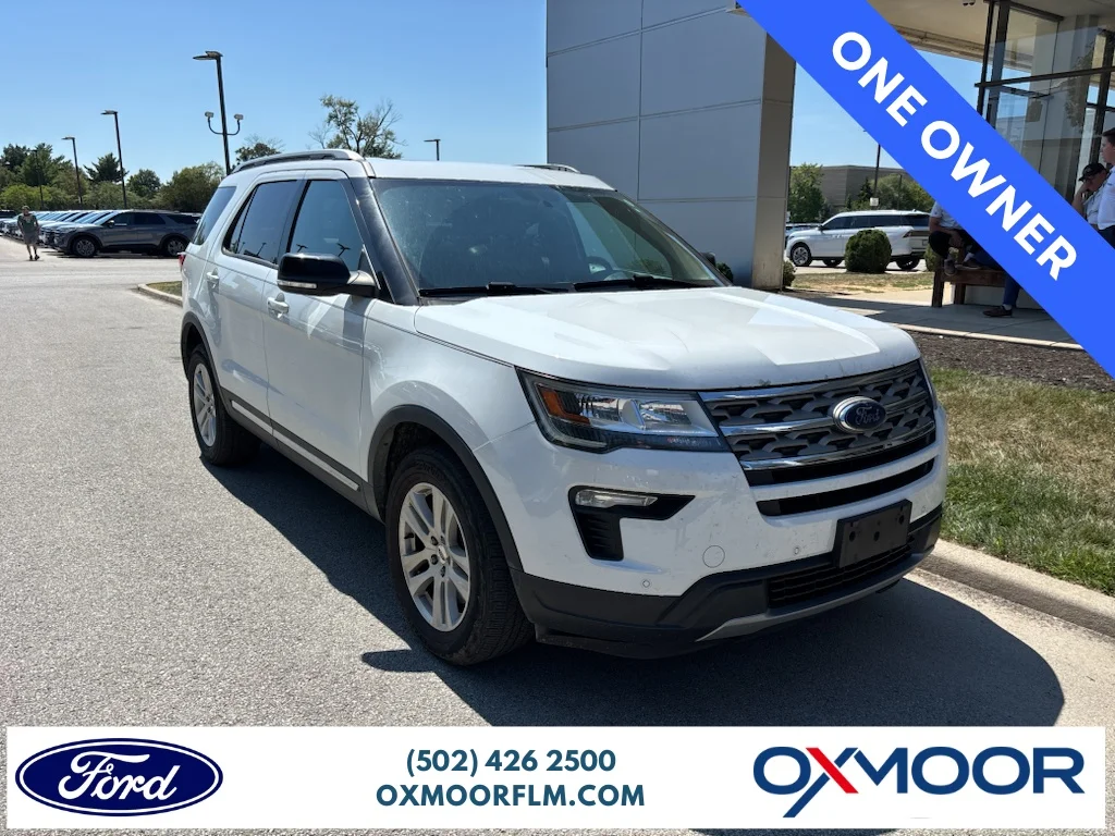 Used 2018 Oxford White Ford XLT image 1