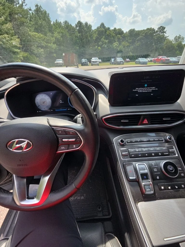 Used 2023 Black Hyundai Limited image 14
