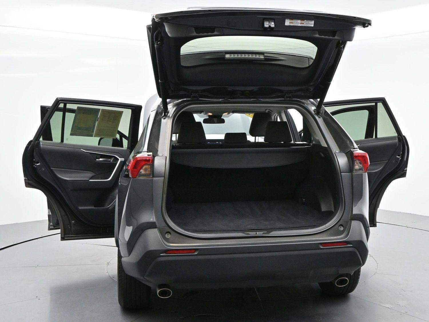 Used 2021 Magnetic Gray Metallic Toyota XLE image 43