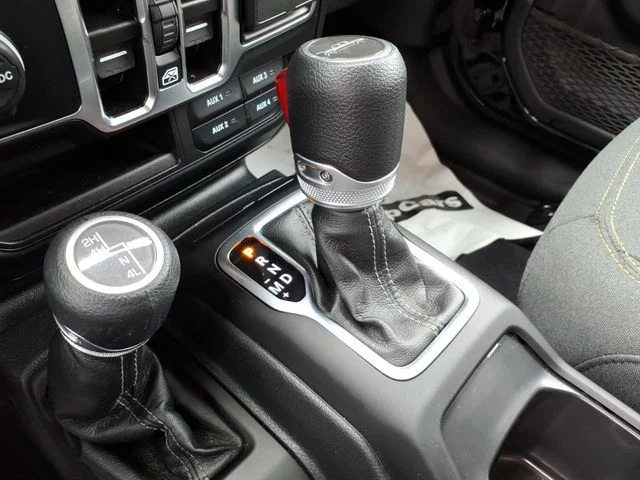 Used 2025 Black Jeep Nighthawk image 25