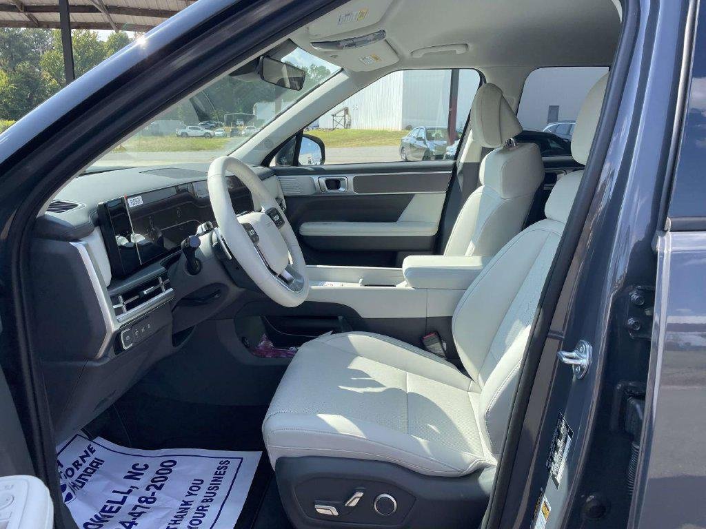 New 2027 Gray Hyundai SEL AWD image 18
