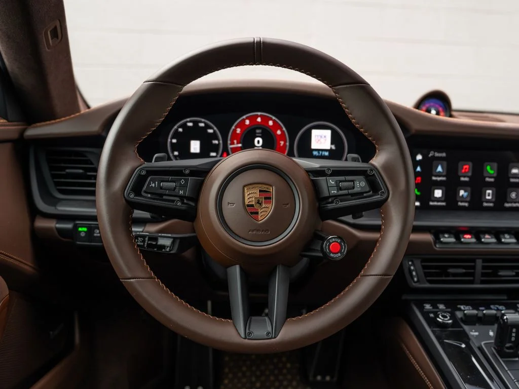 Used 2025  Porsche Carrera GTS image 24