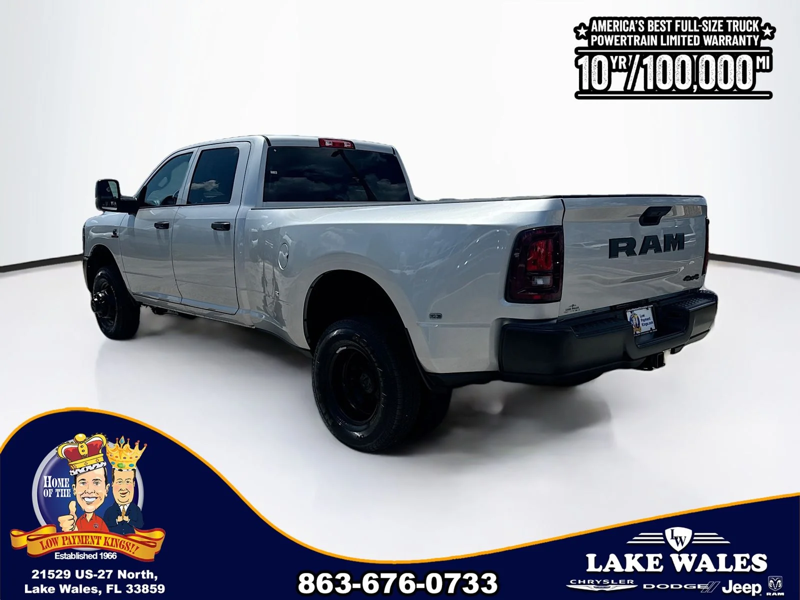 New 2026 Silver-Zynith Exterior Paint RAM TRADESMAN image 4