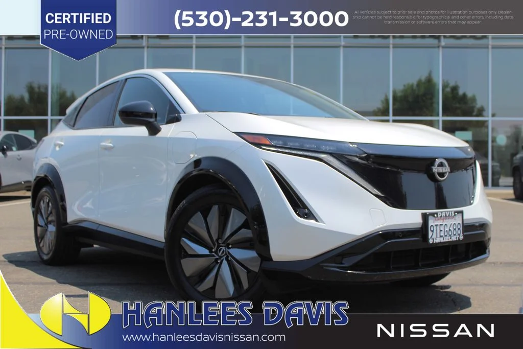 2025 Nissan Ariya Engage FWD's photo