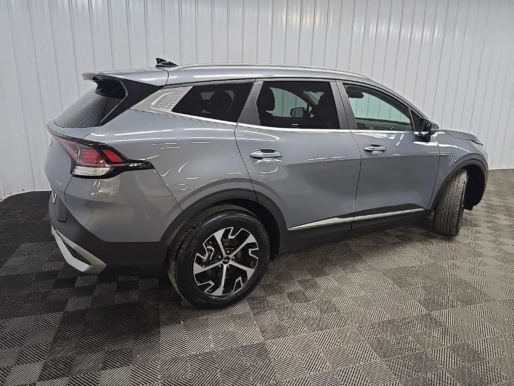 Used 2023 Silver Kia EX image 3