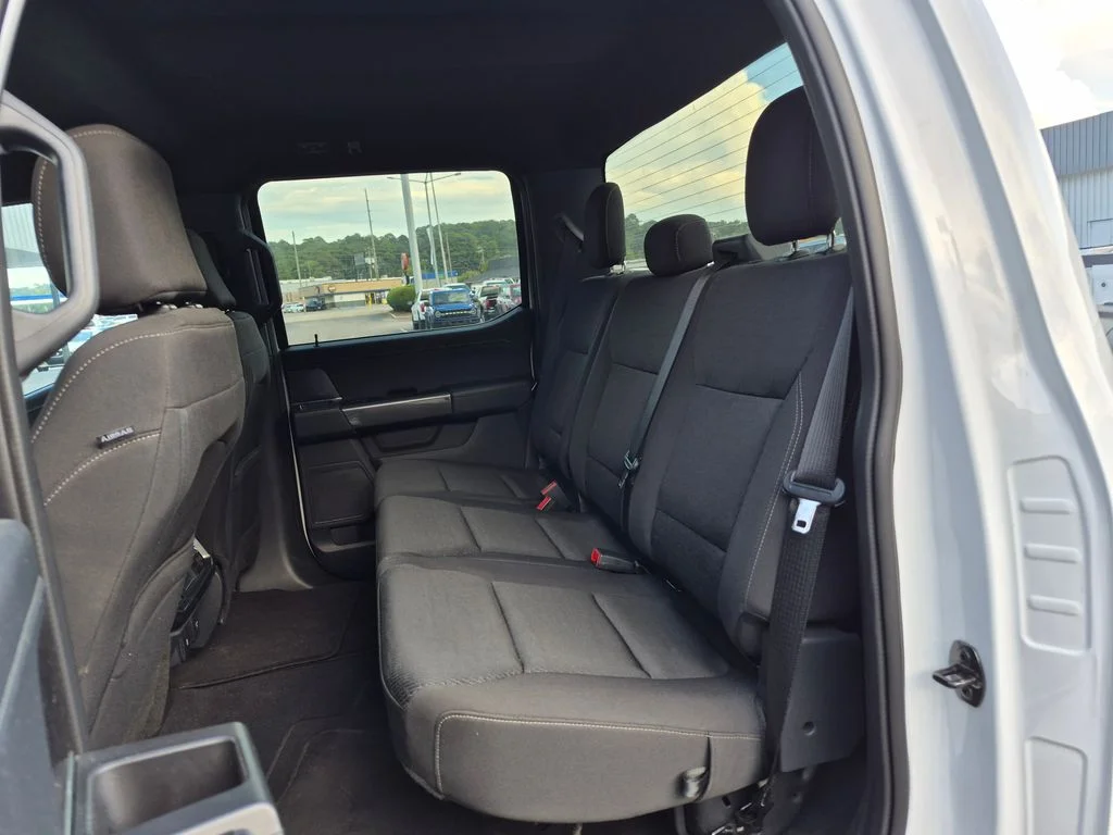 Certified Used 2023 Oxford White Ford XLT image 22
