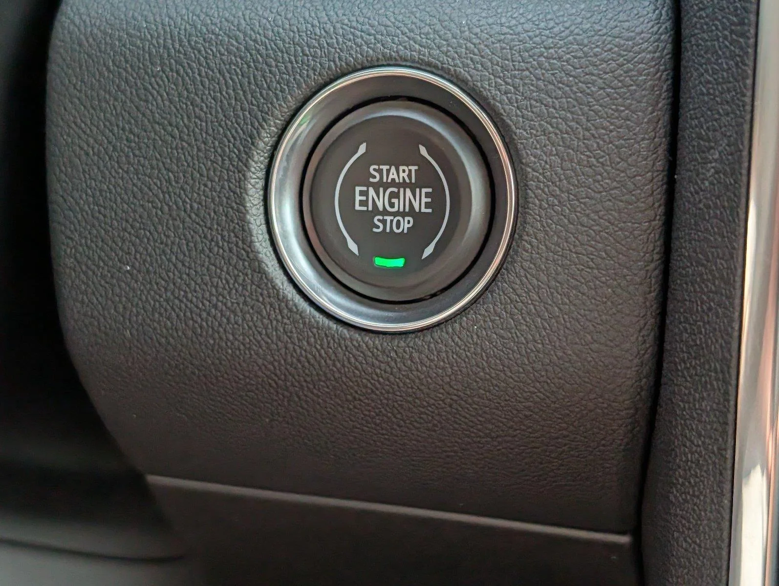 New 2027 Sterling Metallic GMC Elevation image 27