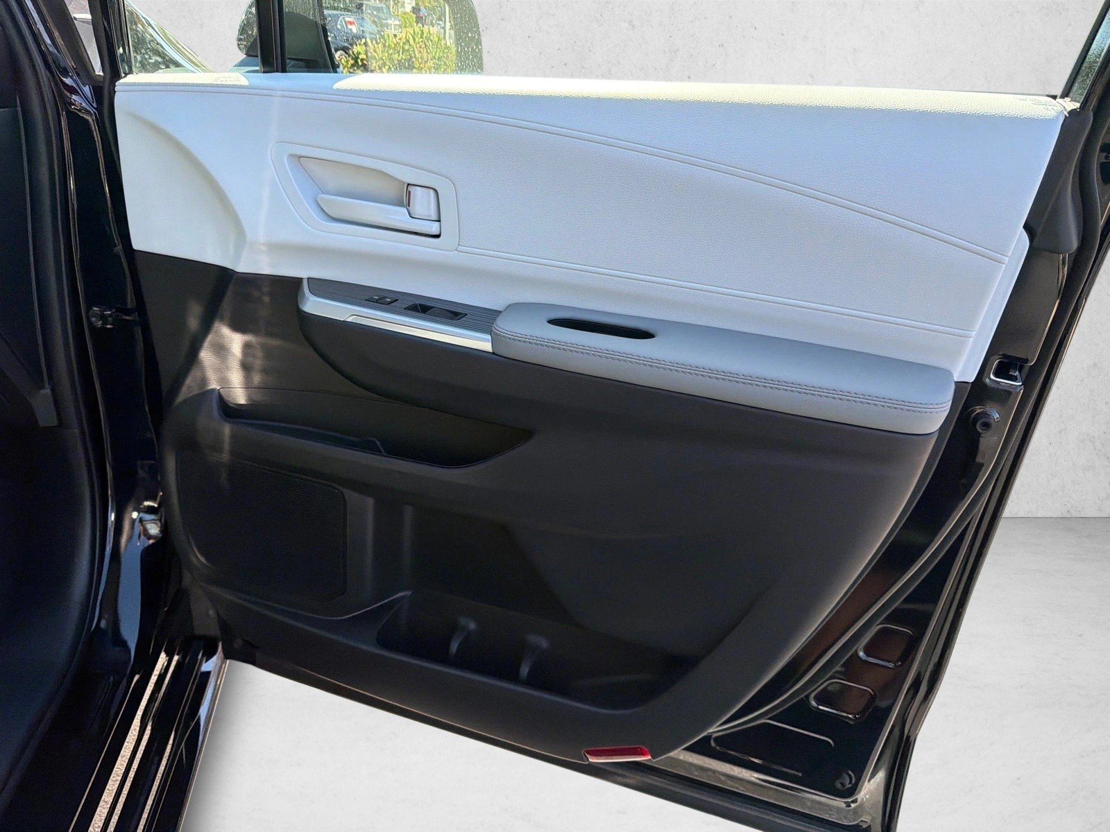 New 2026 Midnight Black Metallic Toyota LE image 14