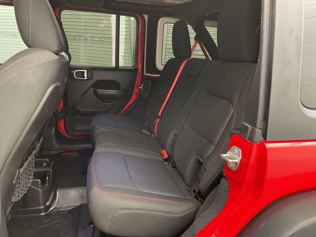 Used 2020 Red Jeep Unlimited Rubicon image 21