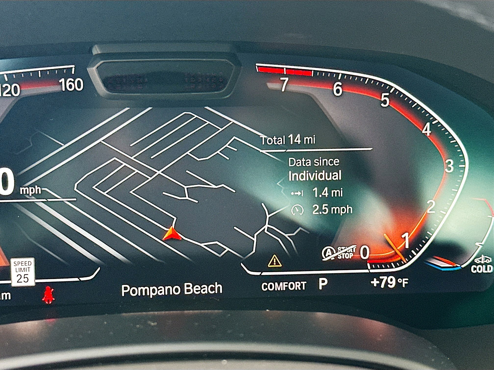 2026 BMW 8 Series 840i - Photo 9