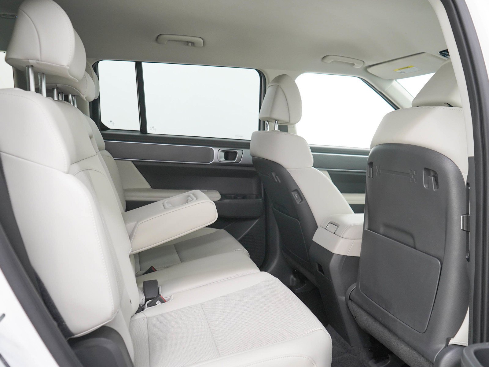 Used 2024 Serenity White Hyundai SEL AWD image 15