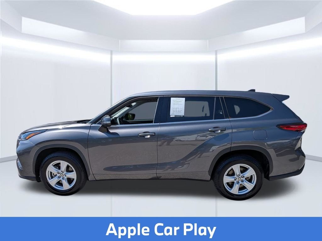 Used 2022 Gray Toyota L image 2