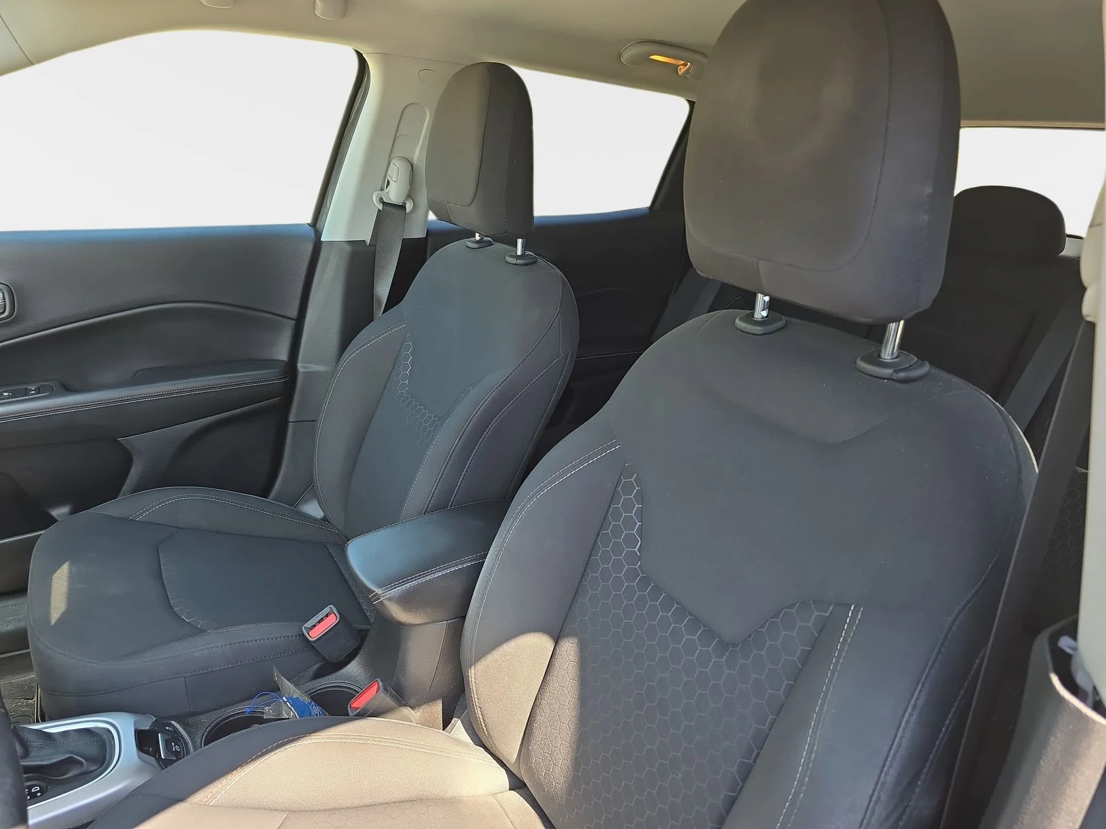 Used 2019 Gray Clearcoat Jeep Sport image 10
