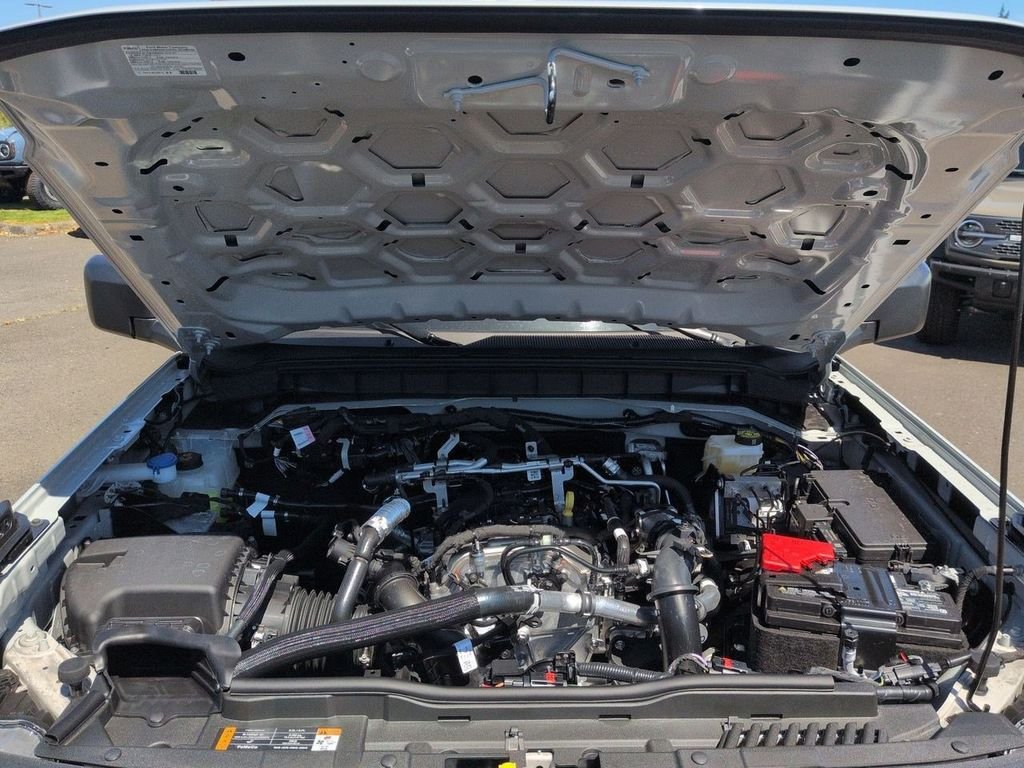 New 2026 Avalanche Gray Ford Big Bend® image 73