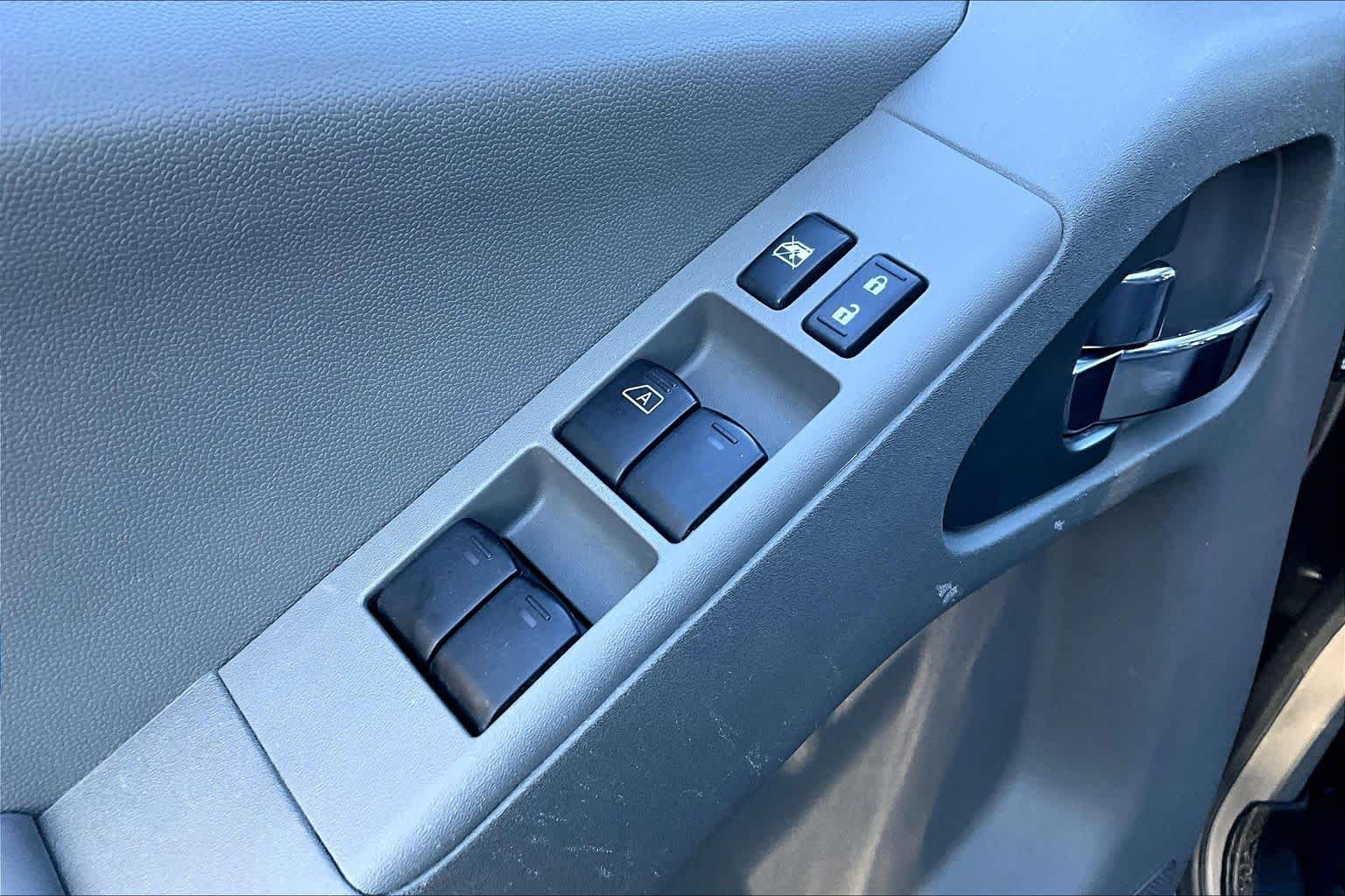 Used 2021 Gun Metallic Nissan SV image 31