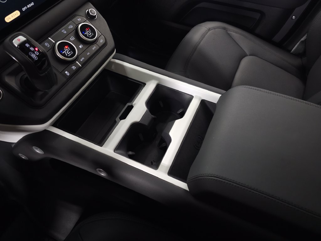 Certified Used 2025 Black Land Rover S image 32