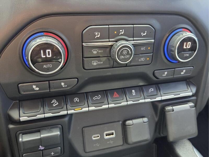 Used 2021 Pearl CHEVROLET 4WD CREW CAB 147" RST image 25
