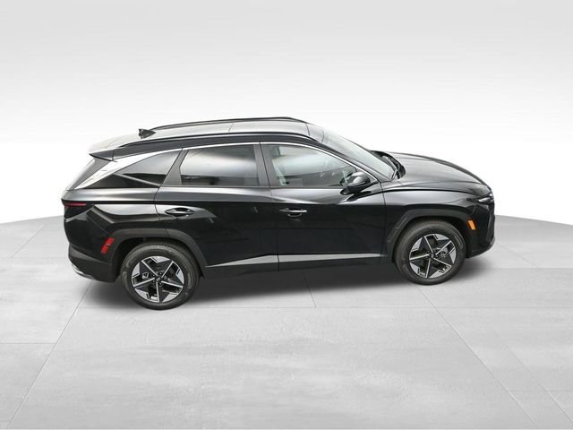Used 2025 Gray Hyundai SEL Convenience image 30