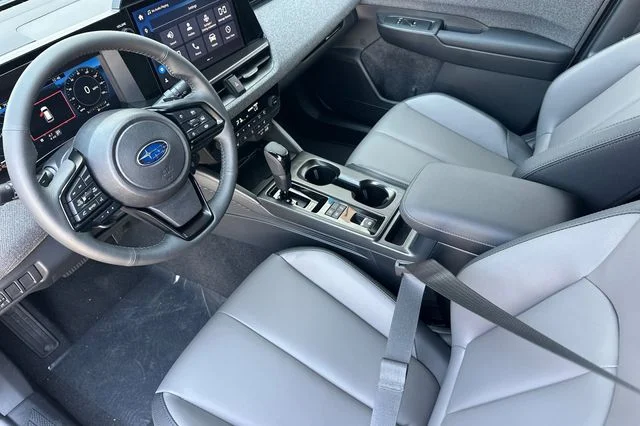 New 2026 CRYSTAL WHITE PEARL Subaru Premium image 7